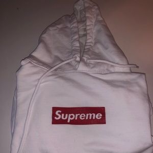 Supreme hoodie